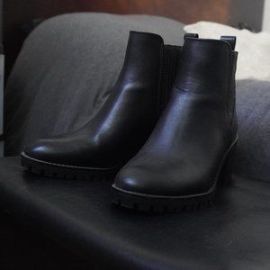 Zara Heeled Booties in Black Size 6